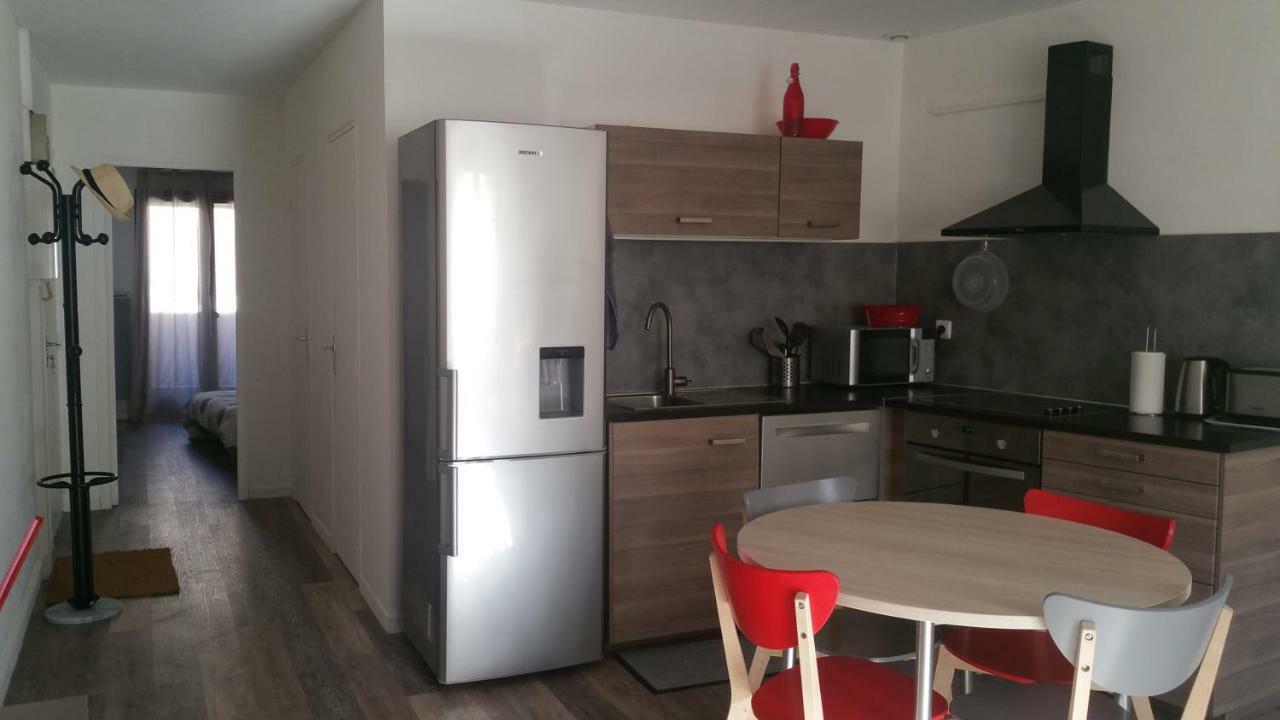 Appartement De Charme Au Calme 카스텔나우르레즈 외부 사진